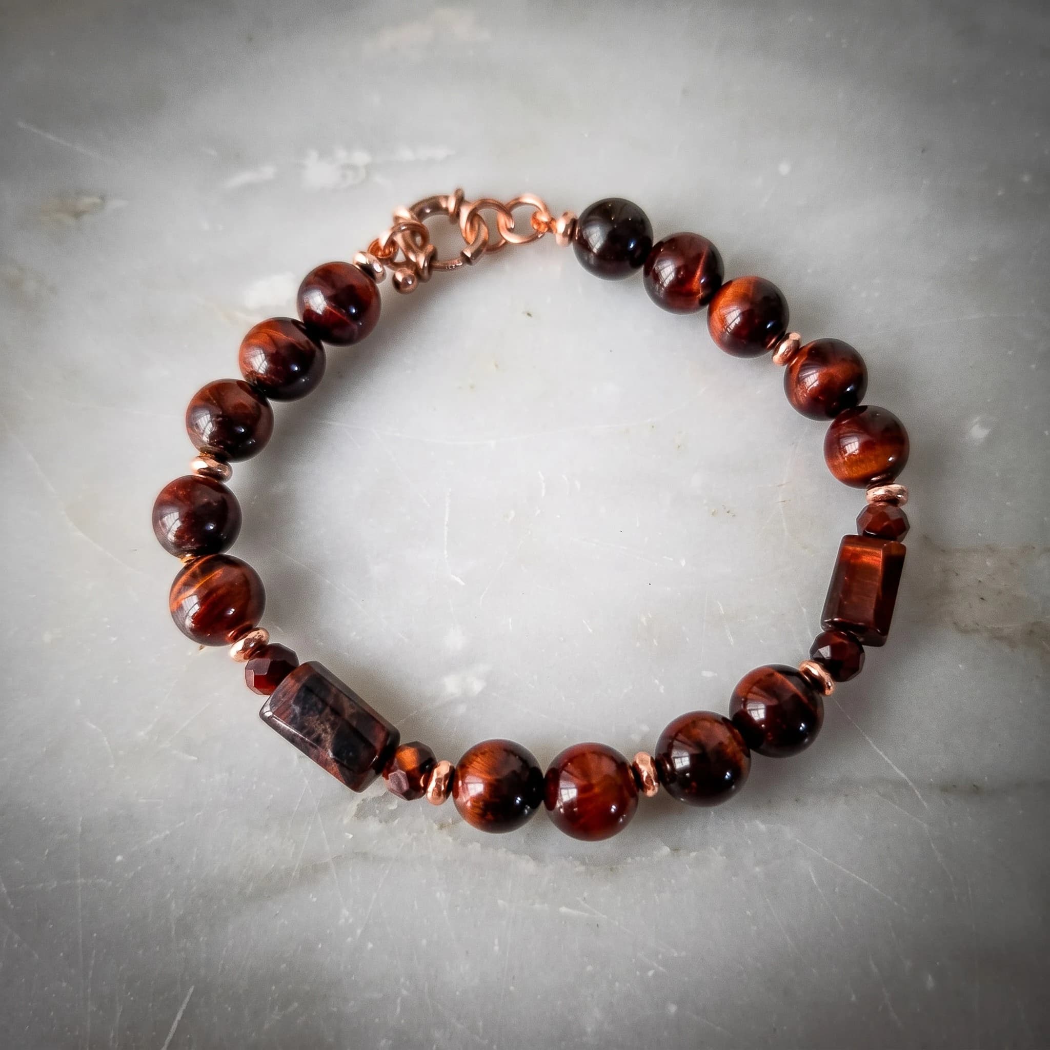 Bracciale occhio di tigre rosso e ematite rosé — foto 2