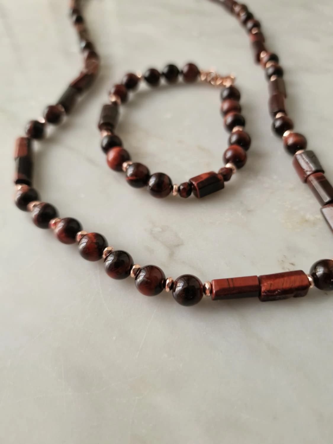 Bracciale occhio di tigre rosso e ematite rosé — foto 4