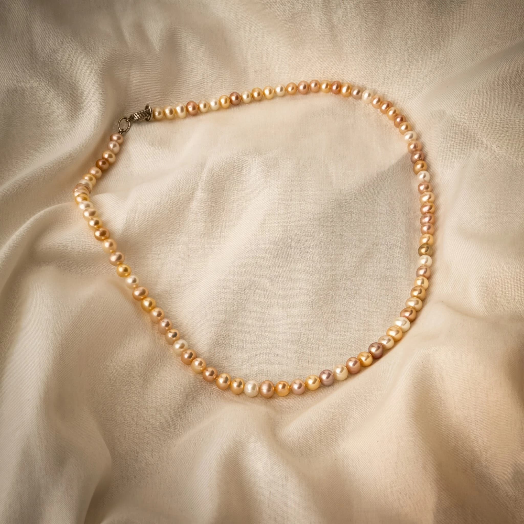 Collana di perle colorate — foto 2