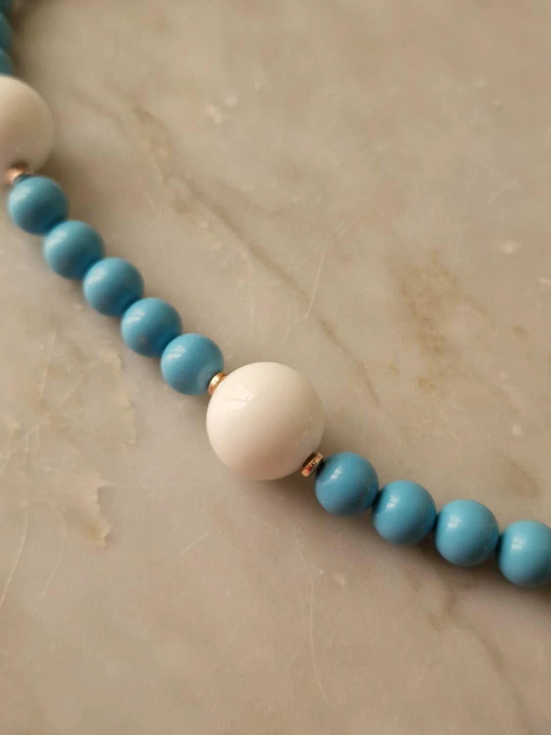 Collana pasta di turchese, agata bianca e ematite rosa — foto 4