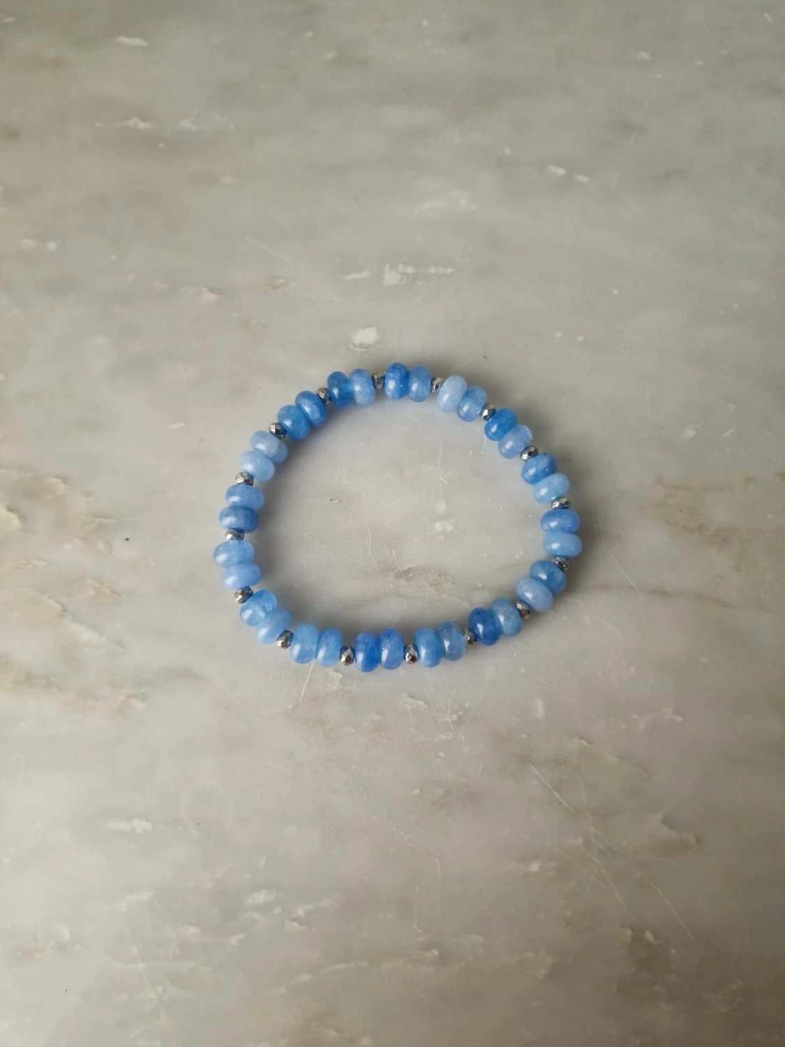 Bracciale elastico quarzo spugna azzurro e ematite silver — foto 4