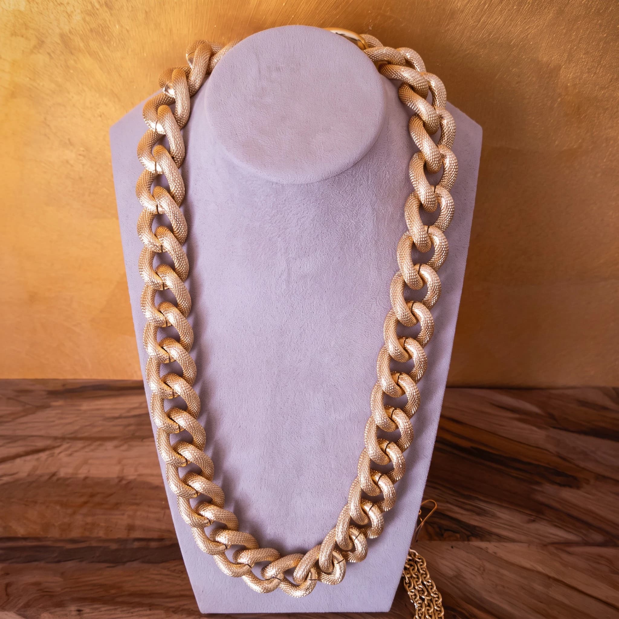 Collana Godronata D'Oro: Eleganza E Stile Regolabile — foto 4