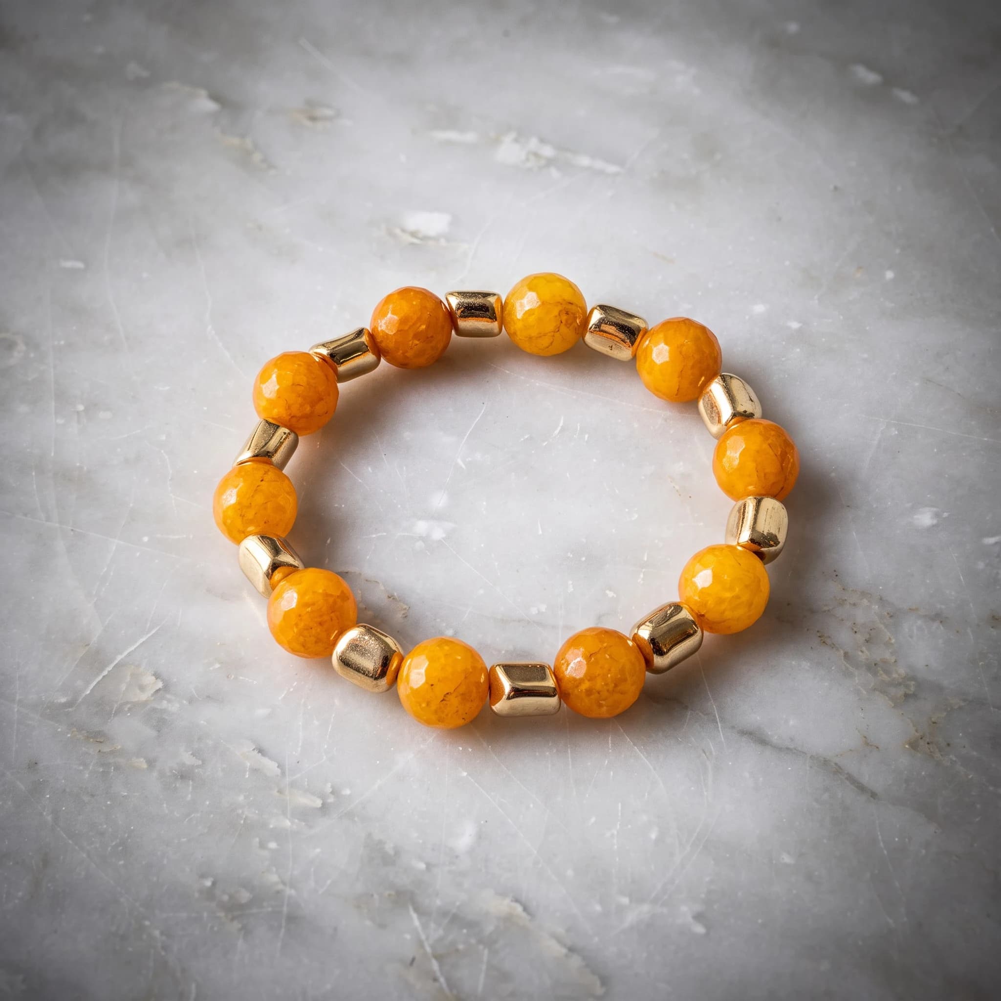 Bracciale elastico agata giallo-arancio e ematite dorata — foto 2