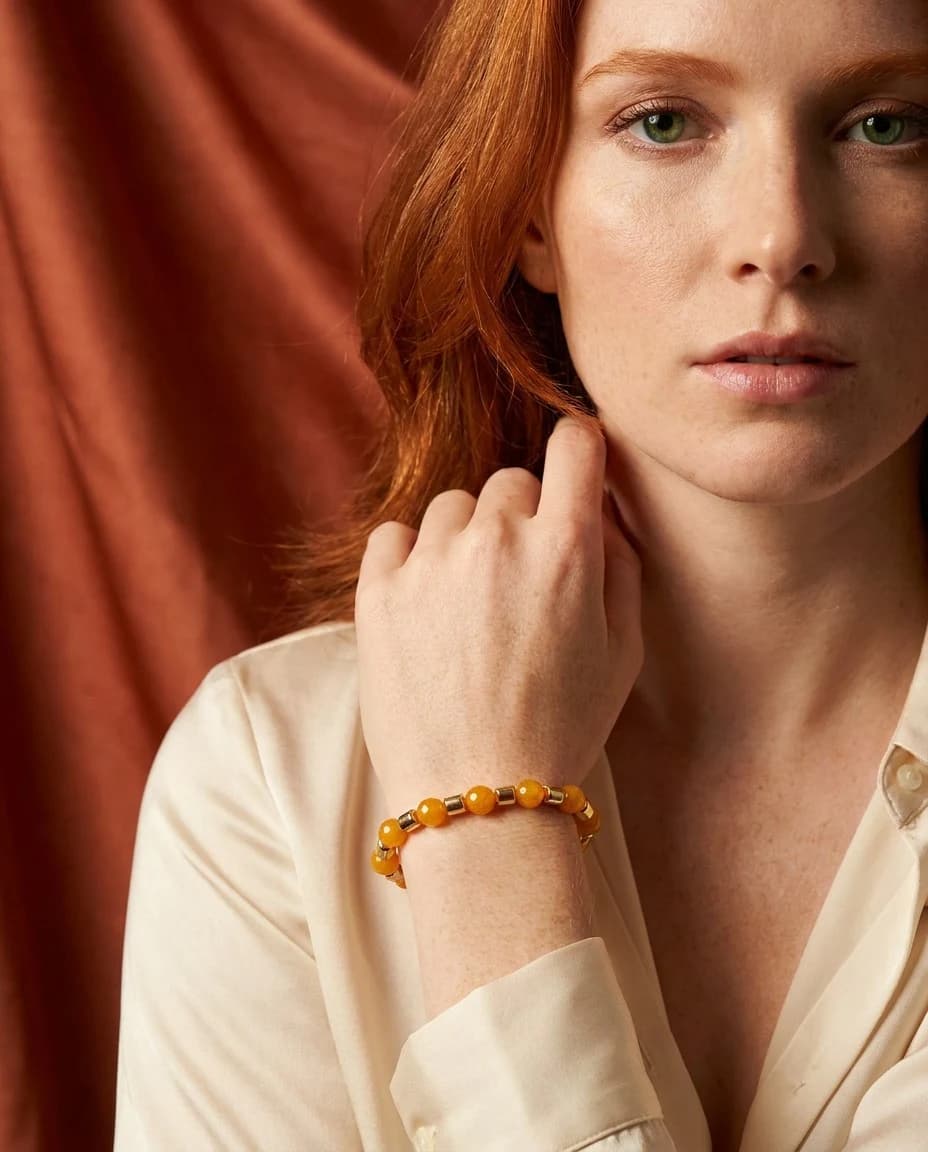 Bracciale elastico agata giallo-arancio e ematite dorata — foto 1