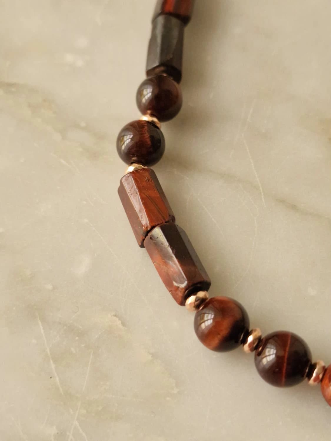Collana occhio di tigre rosso e ematite rosé — foto 3
