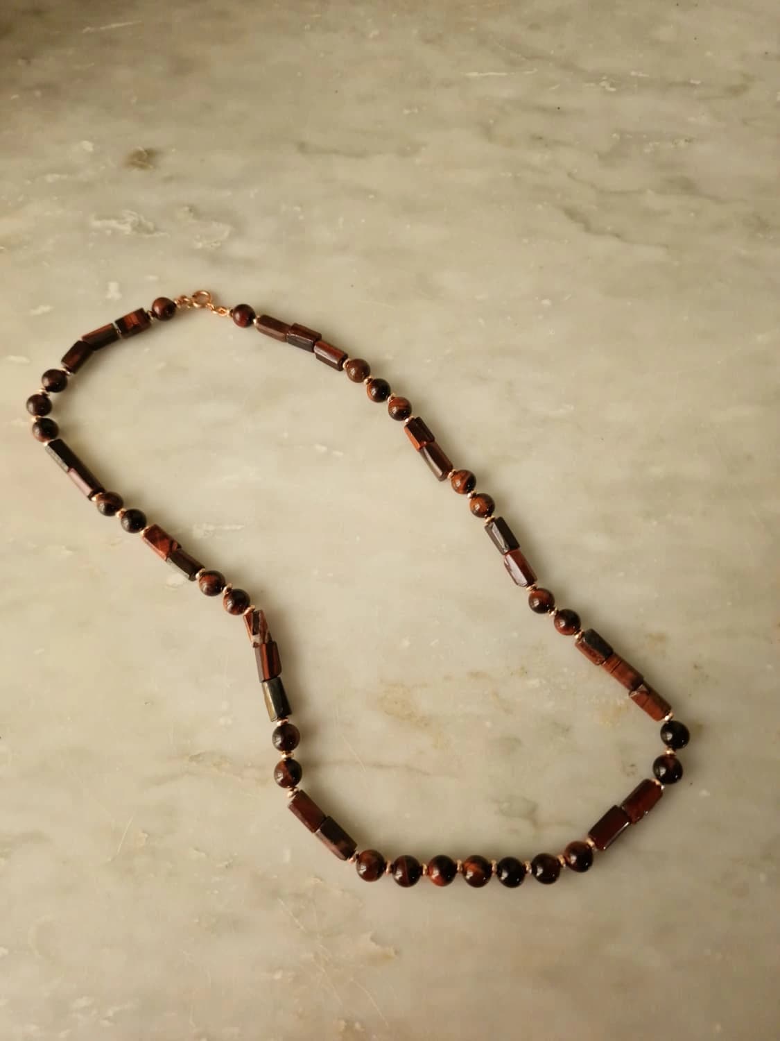 Collana occhio di tigre rosso e ematite rosé — foto 5